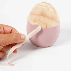 Ägg av trä - H: 8 cm, 1 st.
