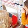 Lekstation 2-i-1 - Brandstation & polisstation