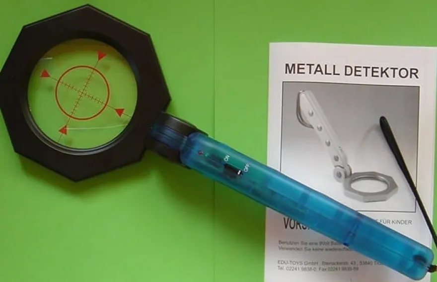Metalldetektor - Handhållen