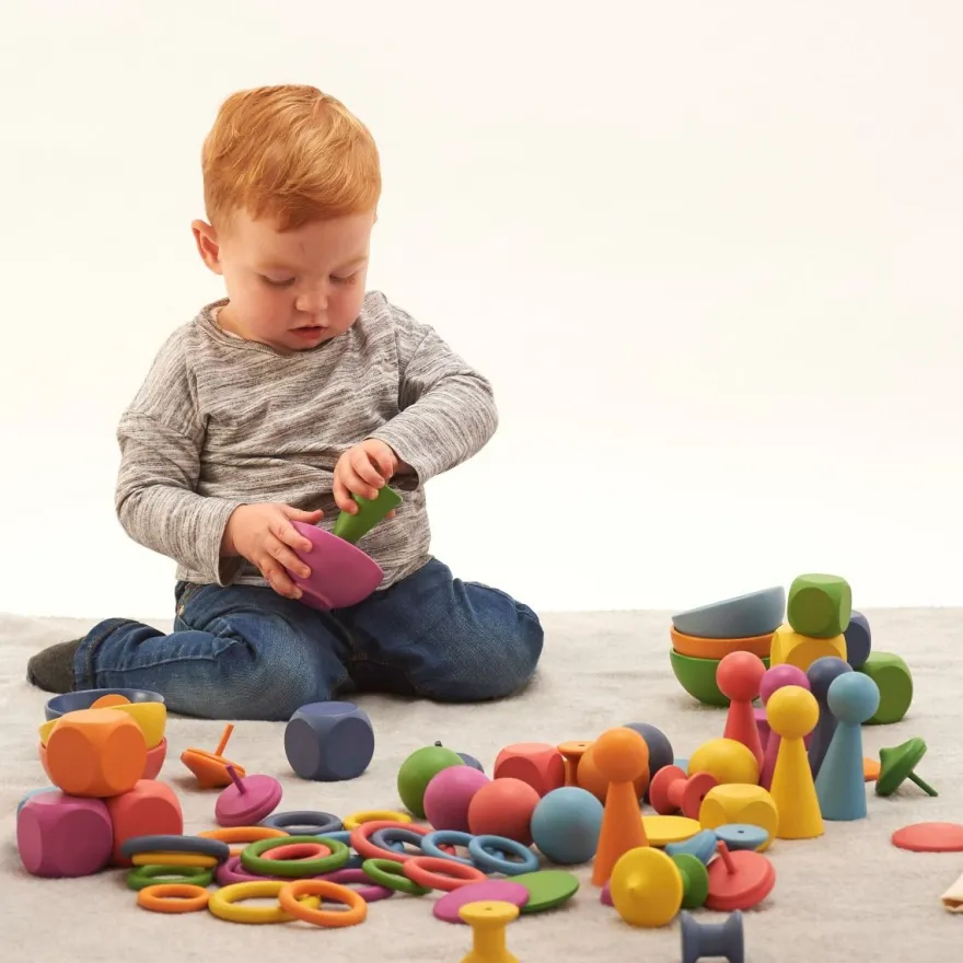 Montessori Regnbågeset, 84 delar