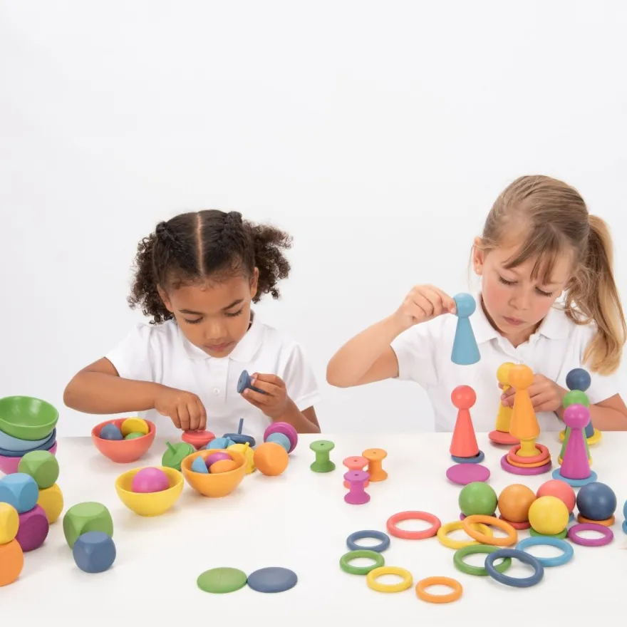 Montessori Regnbågeset, 84 delar
