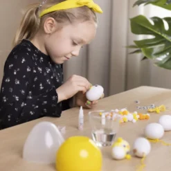 Påskägg med pyssel - Litet