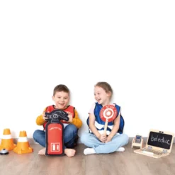 Rollekpaket - Brandstation & polisstation