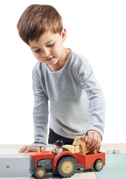 Traktor med släp